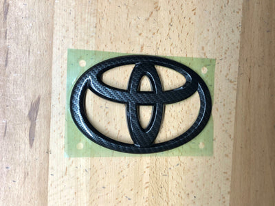 Toyota Land Cruiser Sienna Carbon Fiber Effect Emblem