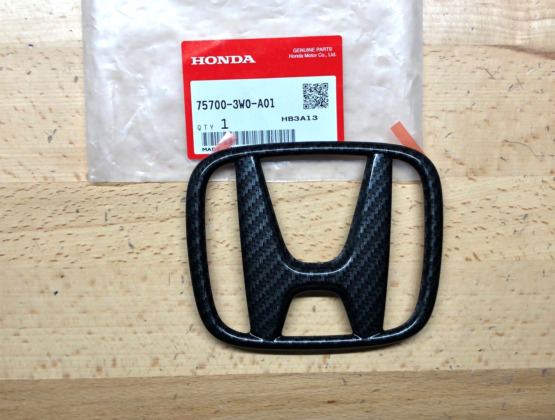 Genuine Honda Gloss Black Emblem Kit For 2023-2024 HR-V | 08F20-3V0-100