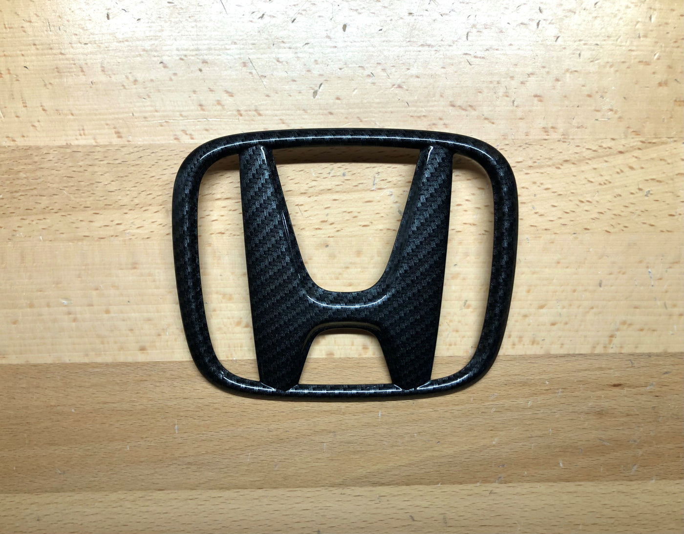 Honda Accord CR-V Pilot Carbon Fiber Front Grille Emblem