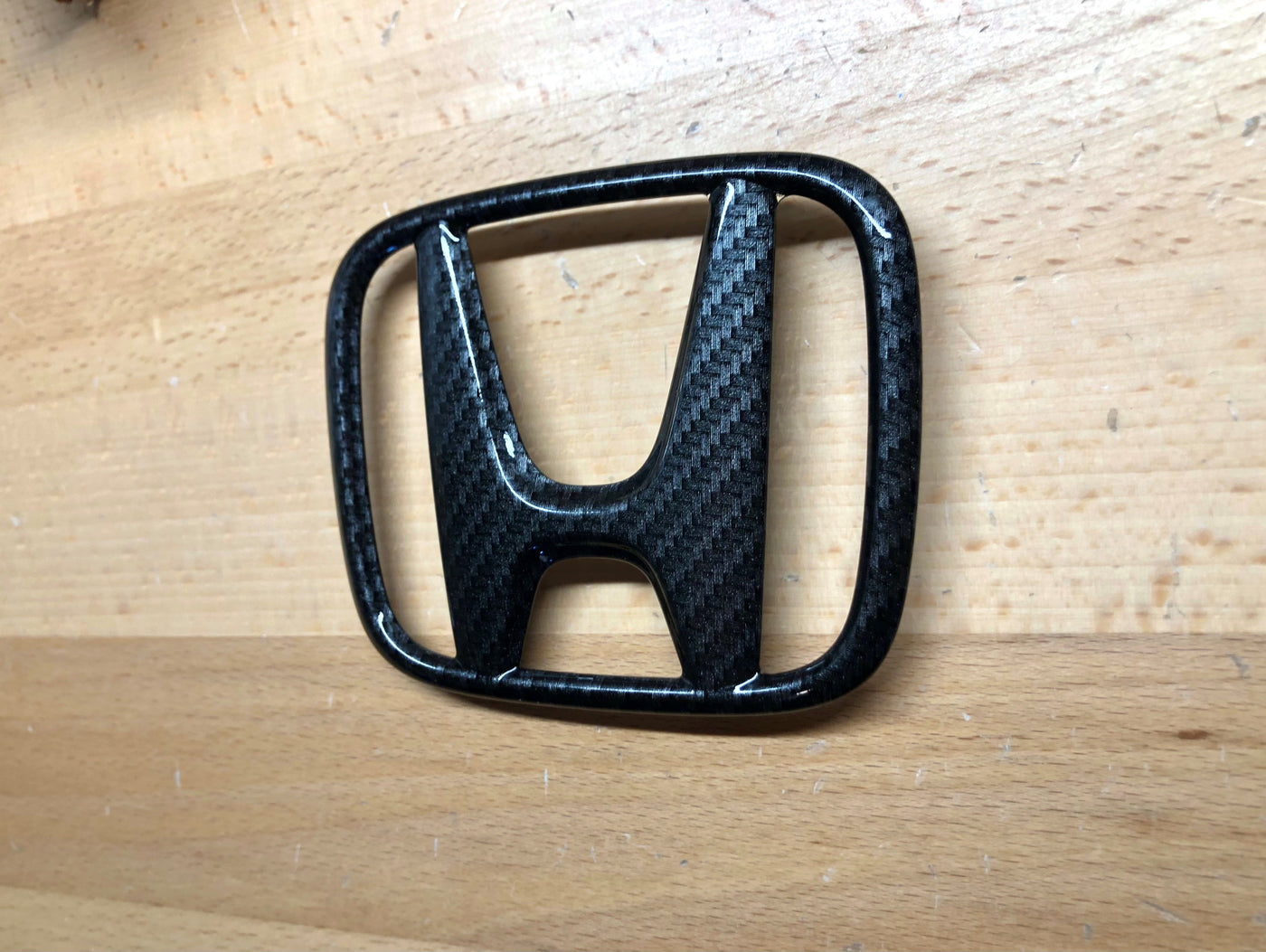 Honda Accord 18-22 Carbon Fiber Effect Rear Emblem