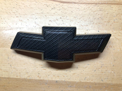 Chevy Camaro 14-23 Carbon Fiber Effect Grille Emblem