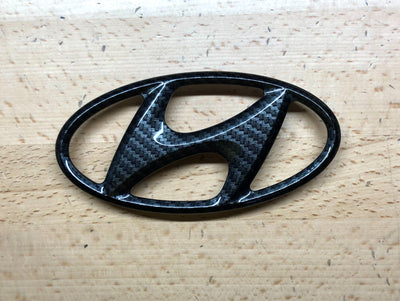 Hyundai Sonata 11-14 Carbon Fiber Effect Rear Emblem