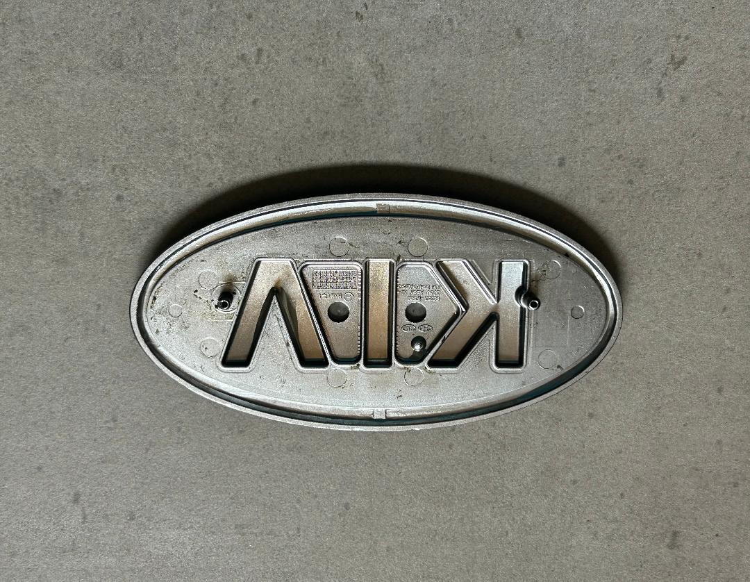Kia Soul Hood Black Carbon Fiber Badge Rear Sorento Emblem OEM
