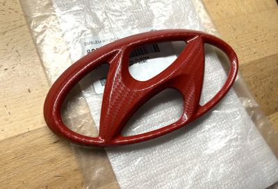 Hyundai Accent Red or Black Carbon Fiber Front Grille Emblem