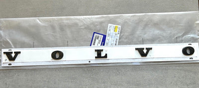 Custom Order for Tara- x4 Volvo C30 T5 Emblems