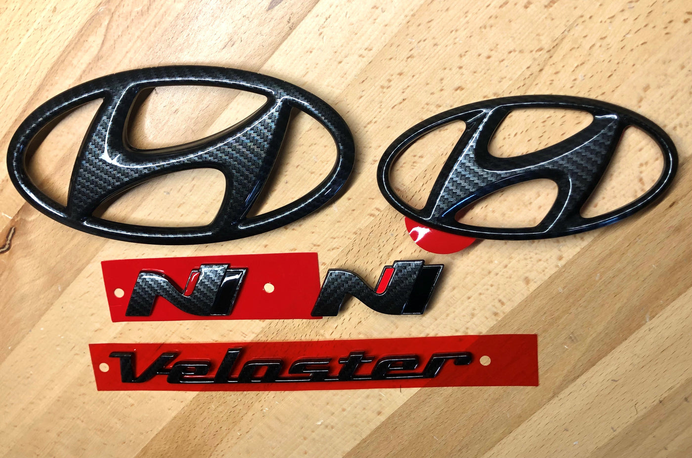 Hyundai Veloster N Carbon Fiber Effect Emblem Set x5 Badges